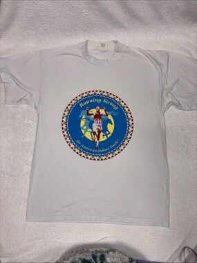 St Evan’s Running Strong White American Indian single stitch tee men’s large